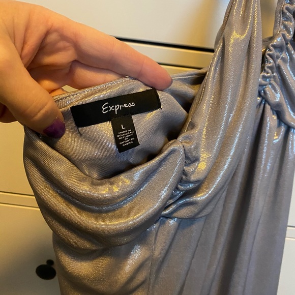 Silver halter top - Picture 2 of 3